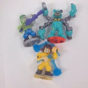 Legends of Akedo Ultimate Arcade Warrior x3 TURBO CHUX LEE Clawsome Shreddy Bear